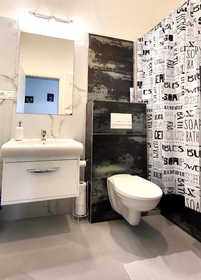 Apartamento Oskar Wilde Stará ľubovňa Exterior foto